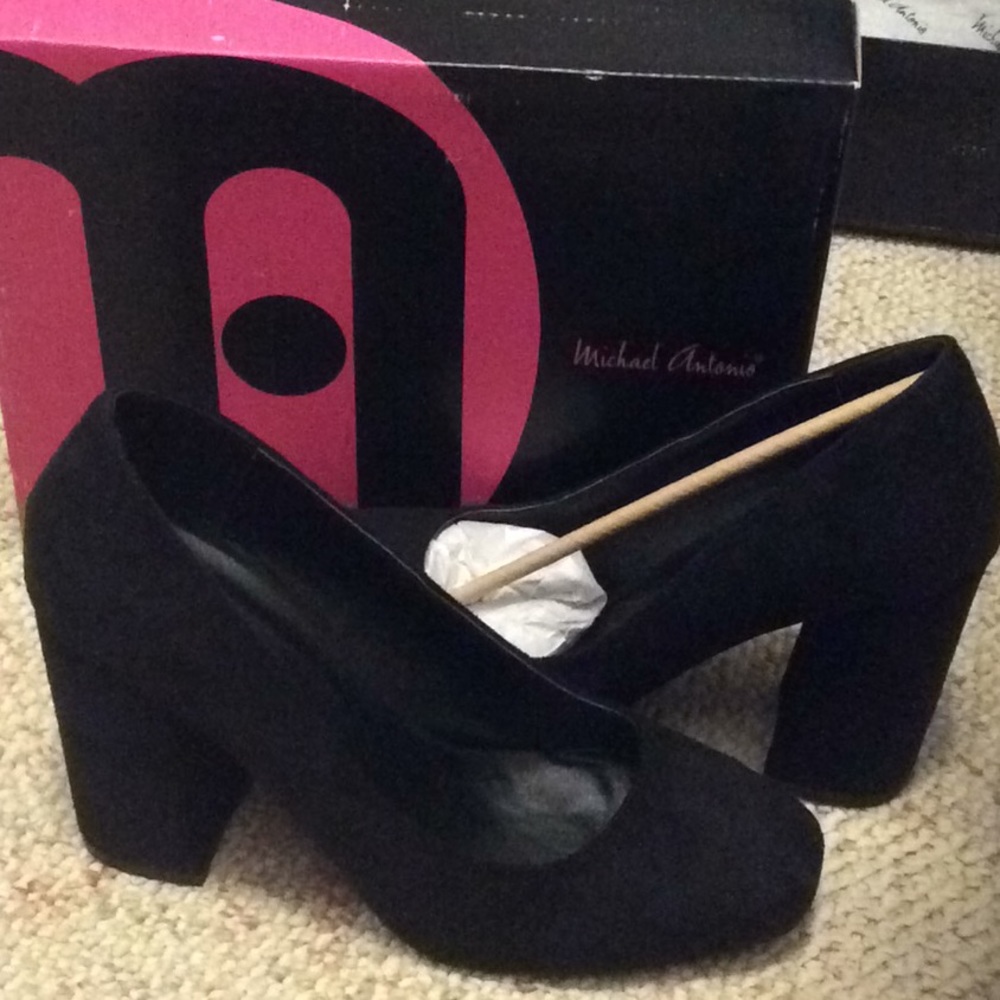 Women’s shoes